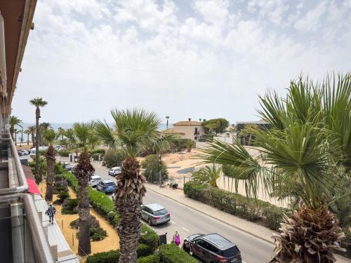 Beachfront Apartment Primera Línea 2-02