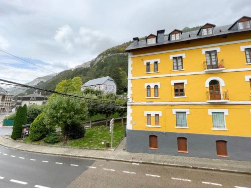 Nespecifikovaný výhled na hory nebo výhled na hory při pohledu z apartmánu