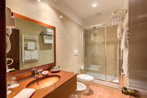 Koupelna v ubytování Hotel Impero