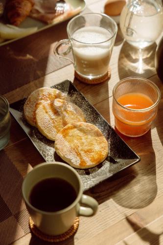 Mad på feriegården eller i nærheden