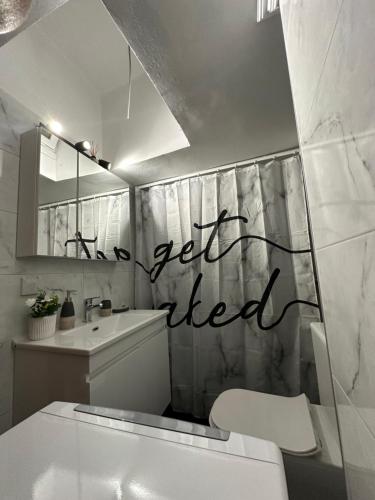 Kosmos luxury apartment