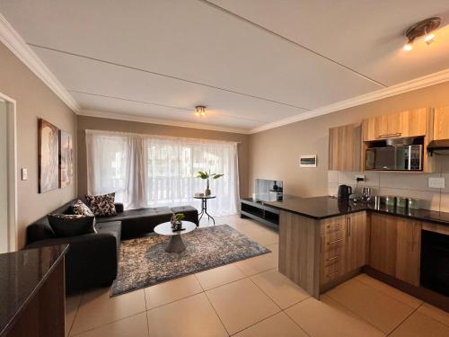 Cucina o angolo cottura di Experience home away from home!