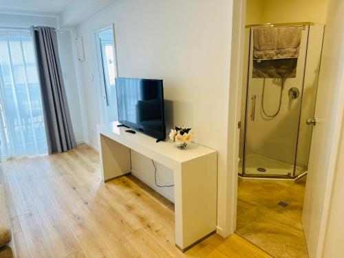 Koupelna v ubytování Otahuhu shopping centre apartment 8A