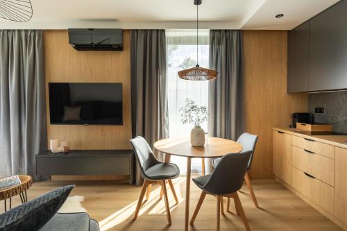 Dapur atau dapur kecil di Cyrhla Apartamenty