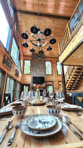 Luxe Cabin with Game Room, Hot Tub & Firepit photo 5