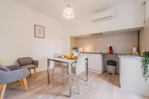 Douce Escale à La Cité