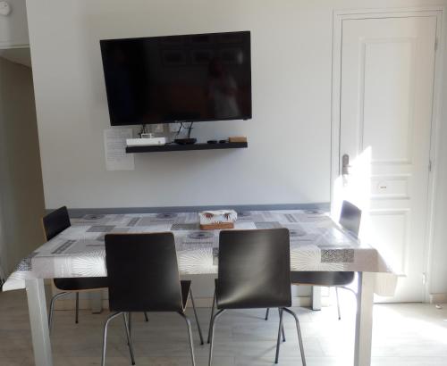 Agréable T2 au centre de Luchon