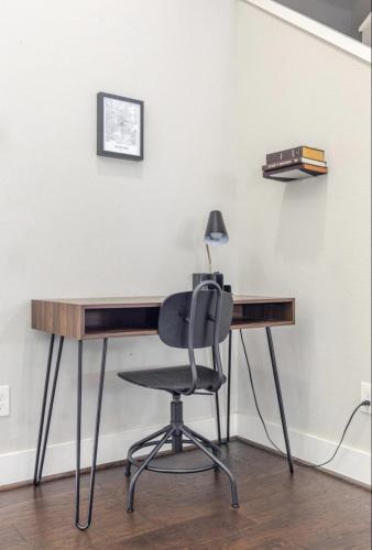 Gallery image of NEW, 3 Bedrooom Townhome In Downtown Houston Near Stadiums and Med Center in Houston