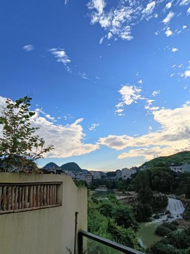a view of the niagara river from a balcony at Furong Town 373 Jingjingjia Inn in Wang-ts'un