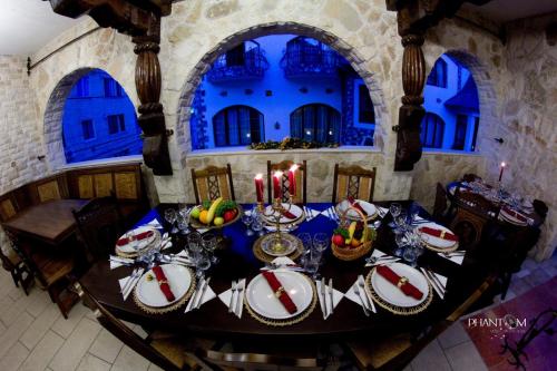 Foto dalla galleria di Hunter Prince Castle Hotel a Turda