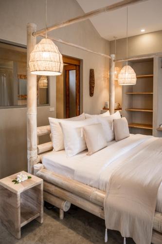 The Deck Cottages Samui — Bedroom