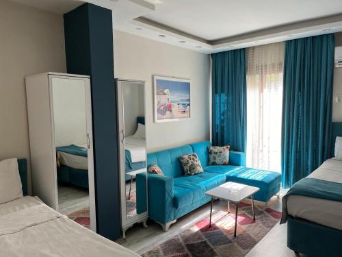 Posezení v ubytování Şirinyer Elit Residance Apart Hotel