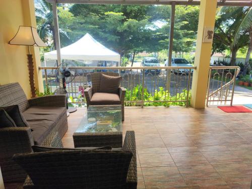 Ruang duduk di บ้านพักในสวนK&N2