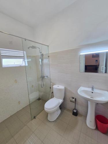 Ванная комната в Trail Town Lodge