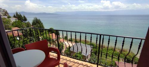 Gallery image of ROYAL VIEW Apartments in Struga