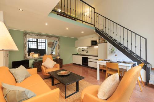 Fantastic Loft Bocconi e Navigli, Box Auto!