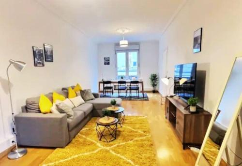 Plein centre 8pers 4ch 2sdb, Terrasse, billard - Angers-ROE
