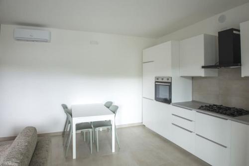 Kuchyň nebo kuchyňský kout v ubytování Casa per vacanze sul mare