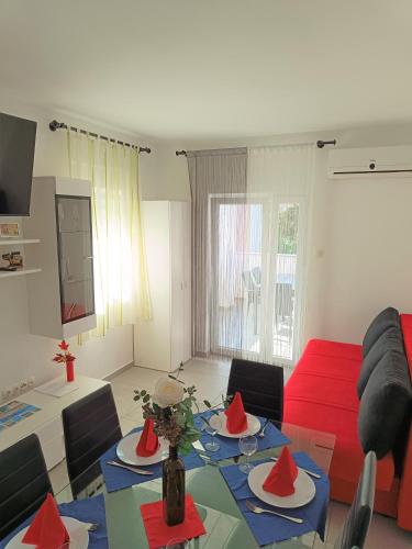 Apartment Mario, Novalja, with 3 air conditioning units