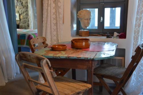 Gallery image of Katerina's Guest Houses in Mithymna