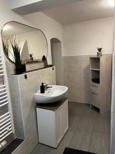 Ένα μπάνιο στο Maisonette FeWo im Zentrum