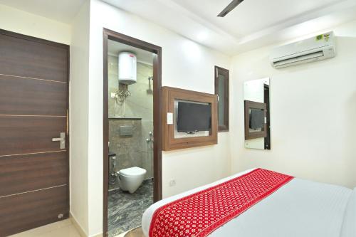 Phòng tắm tại Urban Home Stay - Delhi, Paharganj