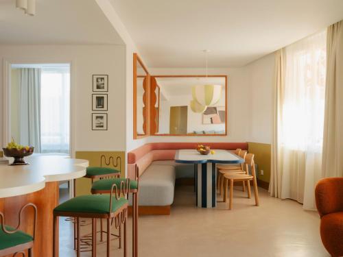 Posezení v ubytování Edgar Suites Cannes - Rue d'Antibes