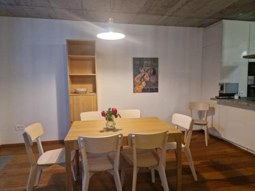 Foto Wonderful cozy apartment very well located 4