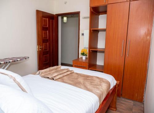 Fotografie z fotogalerie ubytování Serene Condo in the Heart of Nakuru v destinaci Nakuru