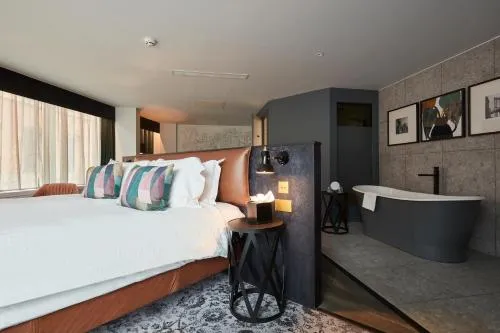 voco Manchester - City Centre by IHG photo 48