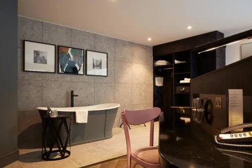 voco Manchester - City Centre by IHG photo 50