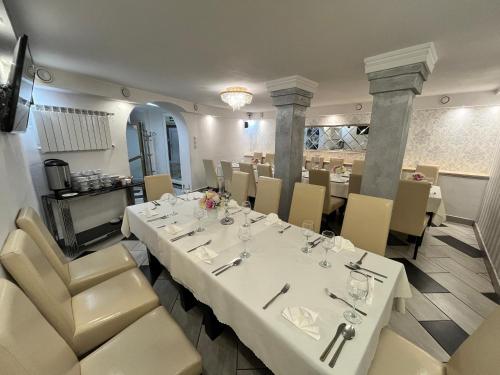 Posezení v ubytování Hostel & Restauracja Santorini