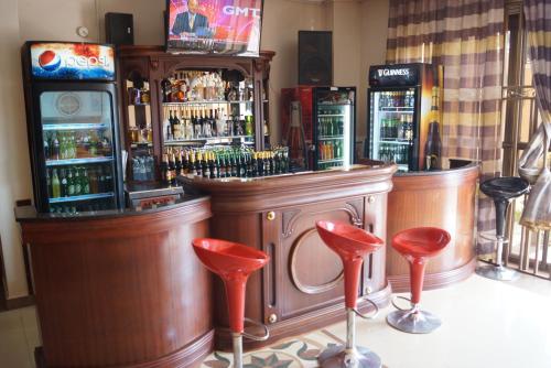 Lounge nebo bar v ubytování Tristar Hotel Kampala