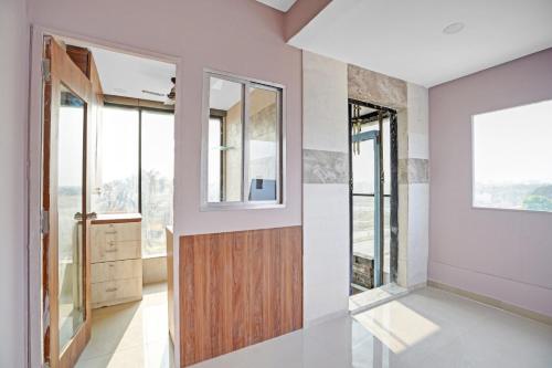 Gallery image of Hotel O Anant in Surat