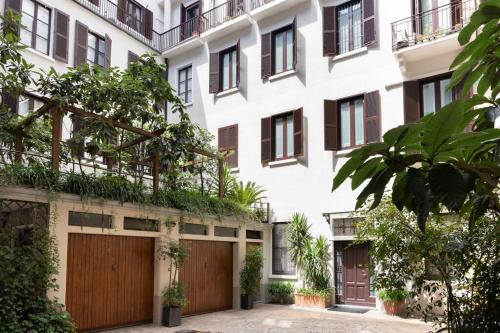 3-Bedroom Design House San Babila-Tricolore-M4