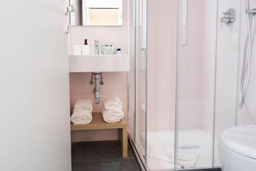 3-Bedroom Design House San Babila-Tricolore-M4