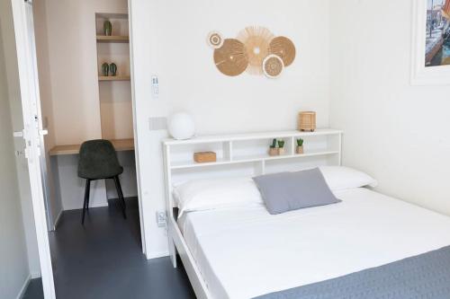 3-Bedroom Design House San Babila-Tricolore-M4