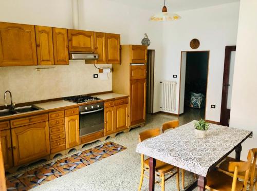 Η κουζίνα ή μικρή κουζίνα στο Sogliano Home
