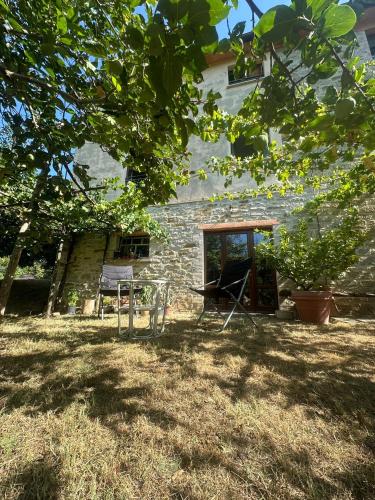 Κήπος έξω από το La Fonte b&b