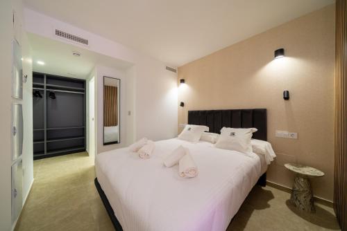 Ein Bett oder Betten in einem Zimmer der Unterkunft Alicante Smart Accommodation