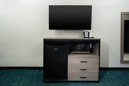 Η κουζίνα ή μικρή κουζίνα στο BridgePointe Advantage by BPhotels