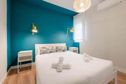 Refurbished and bright-Pool-1Bed 1Bath-Chueca