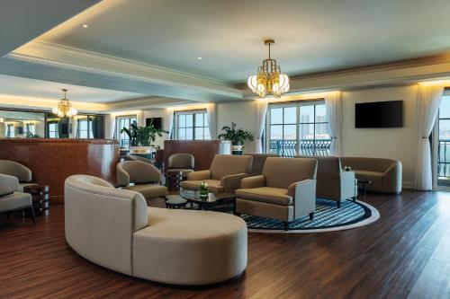 The Westin Dubai Mina Seyahi Beach Resort and Waterpark Image