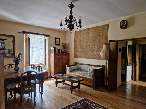 Χώρος καθιστικού στο La Nocciolaia