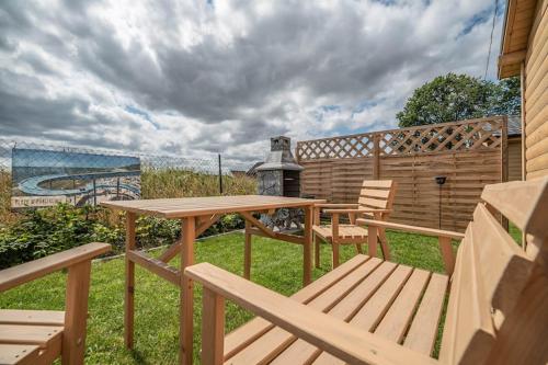 Summer House in D browa by the Sea