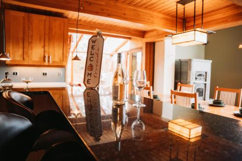 Kuchyň nebo kuchyňský kout v ubytování Catskills Luxury Chalet - Mountains Retreat