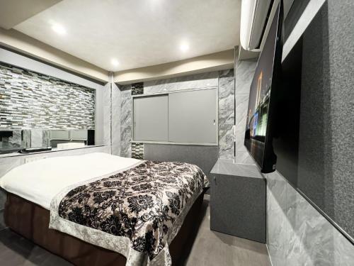 Televisyen dan/atau pusat hiburan di Hotel Rocks