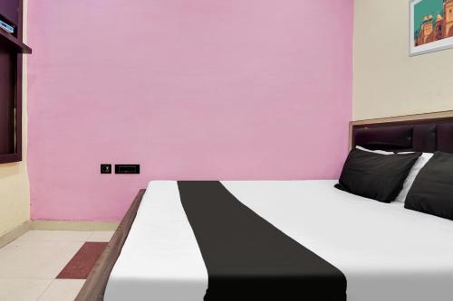 Fotografie z fotogalerie ubytování Hotel O New Shree Radhe Radhe Hotel v destinaci Kánpur