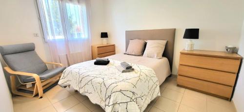 Logement thermale et de tourisme Les Acacias 6