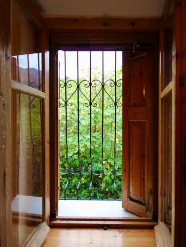 Gallery image of 7hills Traditional Guesthouse By the Waterfall in Eptalofos